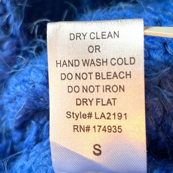 RENEE C Cable Knit Eyelash Sweater SMALL Royal Blue Cozy NEW - Picture 10 of 11